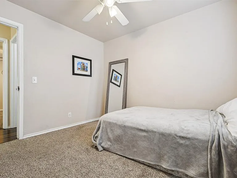 3308 Ross Cv — Photo 23