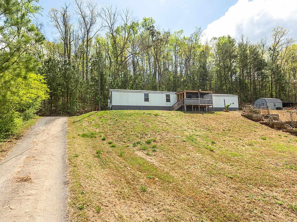 1st image of 143 Dark Hollow Rd