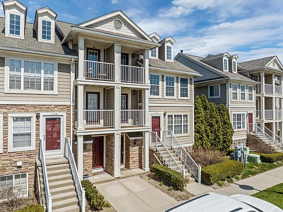 2nd image of 1111 Beaver Run
