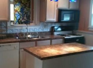 8128 Blake Ln, Louisville, KY 40258