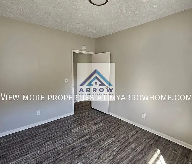 1632 Dewey Ave — Photo 17