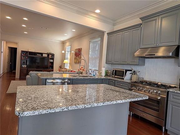 4th image of this home