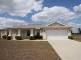 1131 NE 39th Ter, Cape Coral, FL 33909