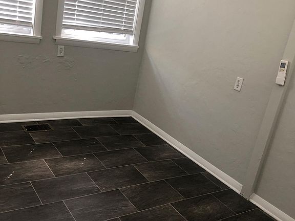 5th image of 75 Orange St #A