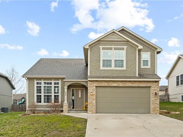 500 S 137th Pl, Bonner Springs, KS 66012