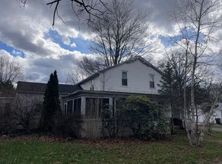 1240 S Maple St, Atwater, OH 44201