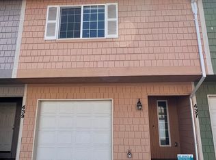 437 Harris Ln, Oregon City, OR 97045