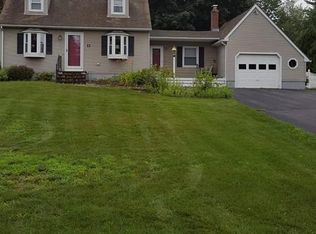 11 Salem Rd, Southwick, MA 01077