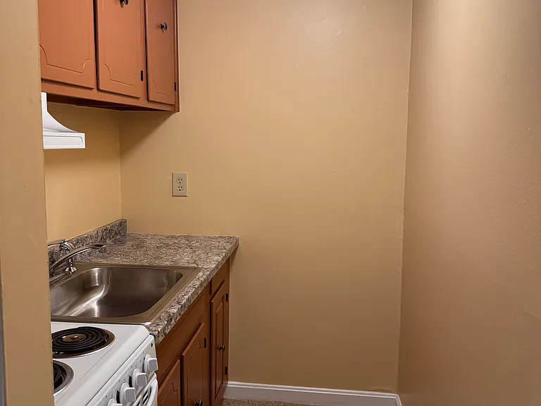68 Perrault St #68 — Photo 8