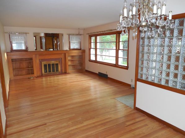 (undisclosed Address)