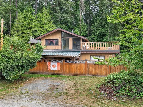 1012 Fairdowne Rd, Nanaimo, BC V9P 2C1