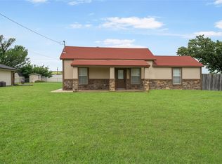 209 N McGraw St, Forney, TX 75126