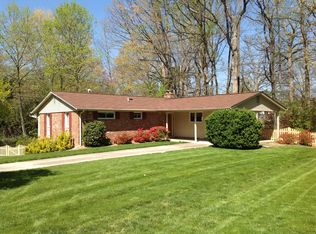 8909 Cromwell Dr, Springfield, VA 22151