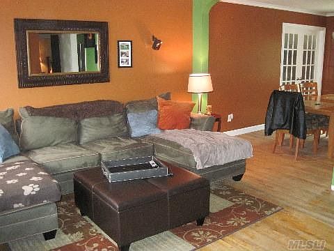 4th image of 68 Selden Blvd