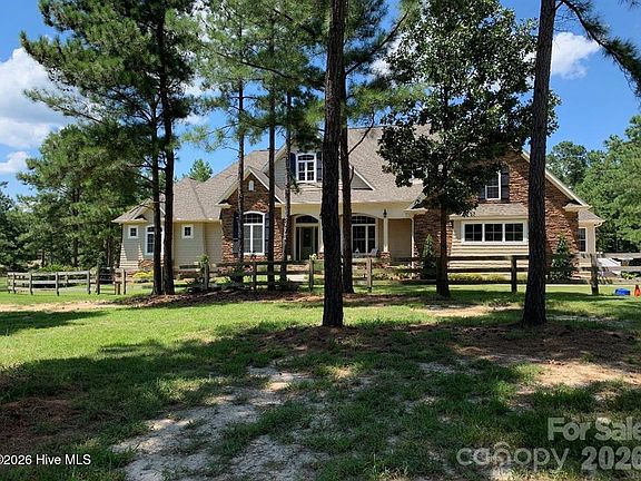 3rd image of 164 Saddle Ridge