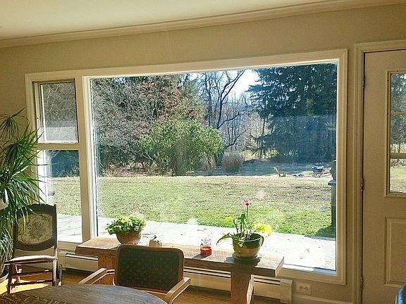 Dining window