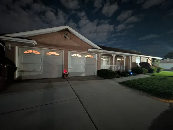 1777 W 5000 S, Roy, UT 84067