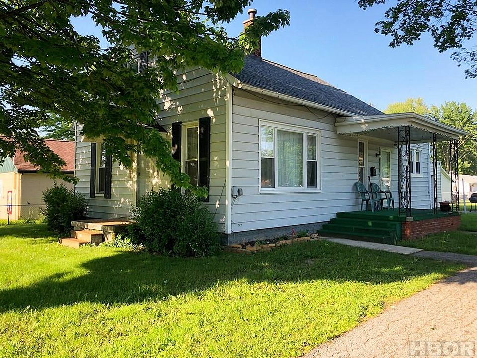 2nd image of 838 Buckley St