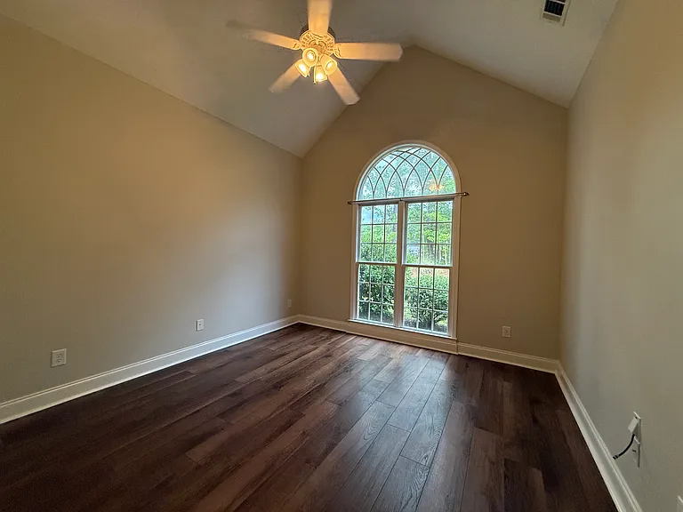 24 Caldwell Ct — Photo 11