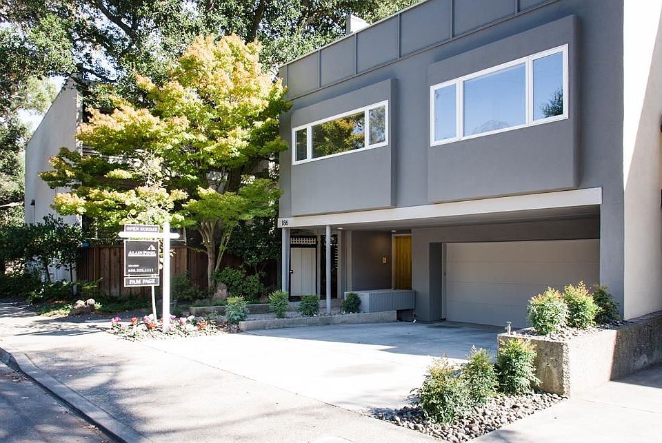 1st image of 186 Buckthorn Way