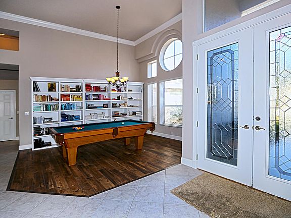 4th image of 12 Brook Crest Way