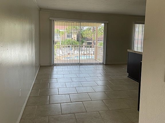 4th image of 6208 7th Ave W