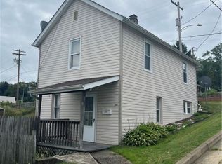 913 Wylie Ave, Jeannette, PA 15644