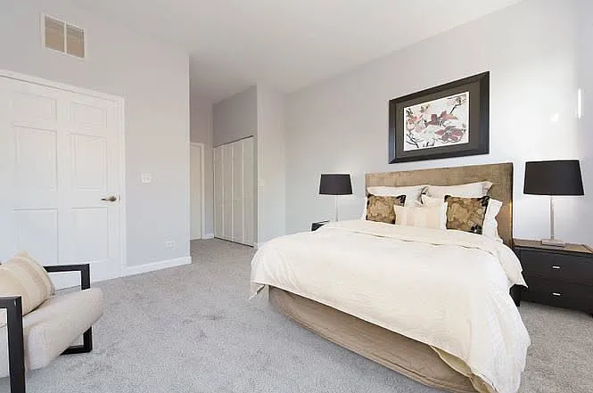 6015 N Mozart St #302 — Photo 12