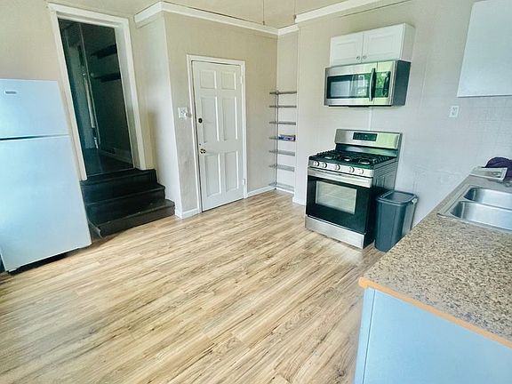 2nd image of 4416 Sherrod St APT 2
