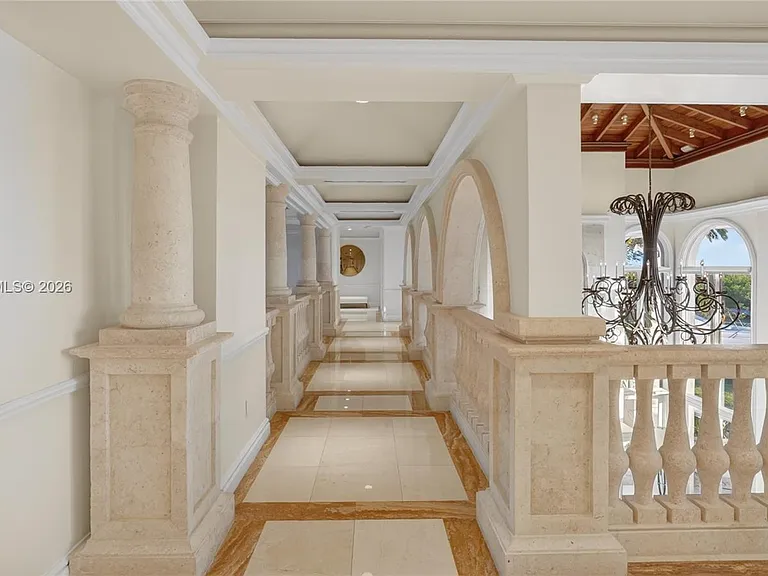 260 Cape Florida Dr — Photo 49