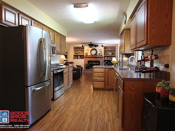 4th image of 3016 Orleans Dr