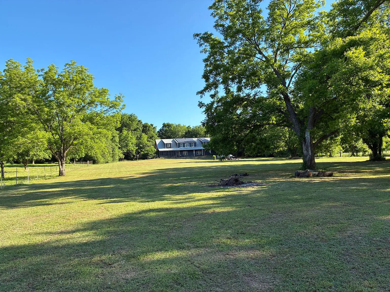 E Clover Creek Dr, Claremore — Photo 2