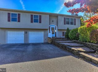 33 Curtis Dr, East Berlin, PA 17316