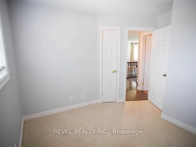 6 Geoffery Rd — Photo 13