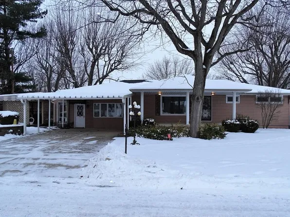 1700 W Earl Dr, Muncie, IN 47304
