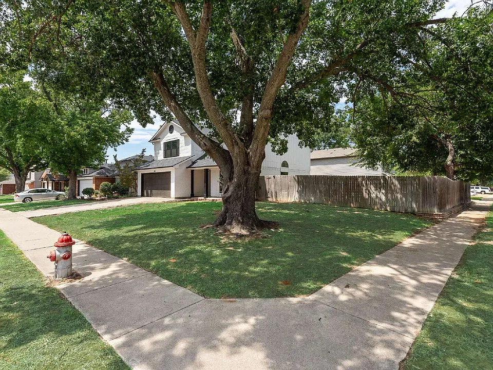 1417 Thistlewood Ln