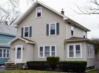 129 Burwell Rd, Rochester, NY 14617