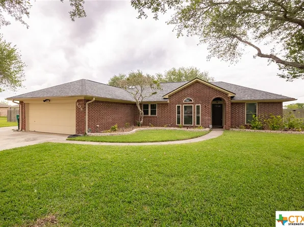 206 Gentle Breeze St, Victoria, TX 77905