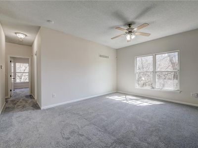 3301 N 103rd Ter, Kansas City, KS, 66109