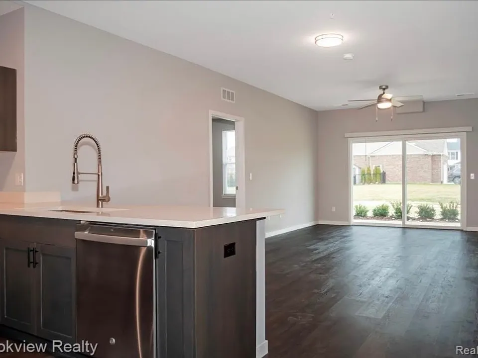 51352 Ashbury Ct