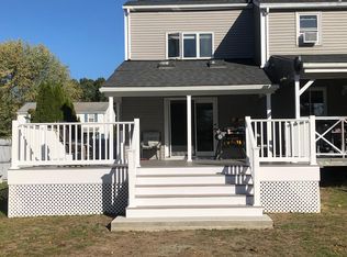 52 Orlando St, Feeding Hills, MA 01030