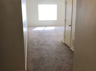 929 Springcreek Dr, Denton, TX 76210