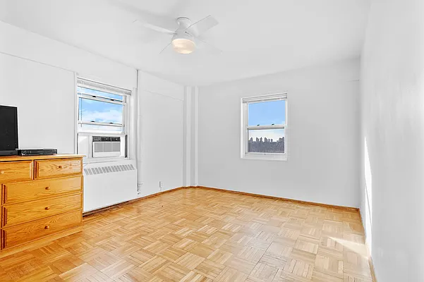 Sold by Level Group | media 8