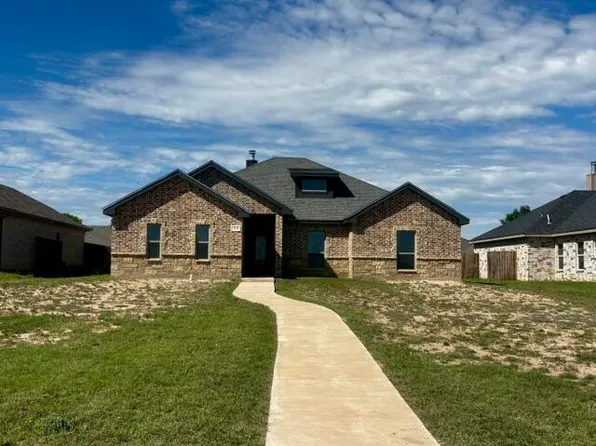 3410 Twin Mountain Dr, San Angelo, TX 76904