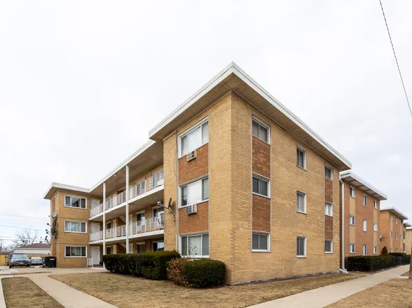 4600 River Rd APT C5, Schiller Park, IL 60176