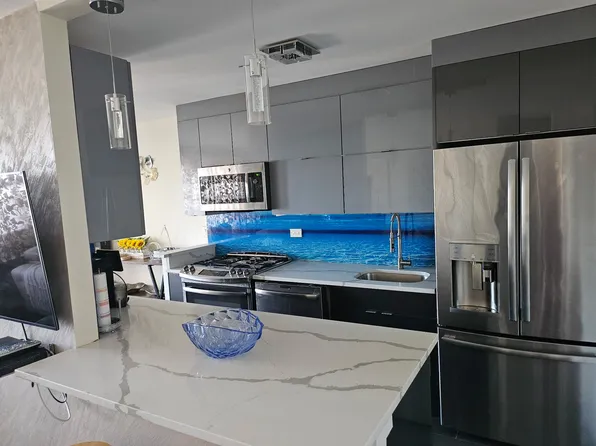 2944 West 5th Street image 4 of 19