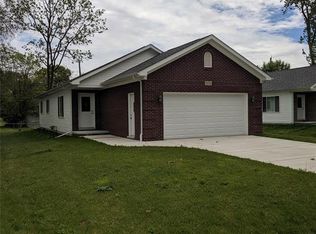 3335 Hessel Ave, Rochester Hills, MI 48307