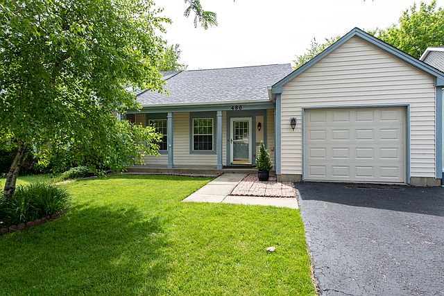 1st image of 486 Cambridge Dr