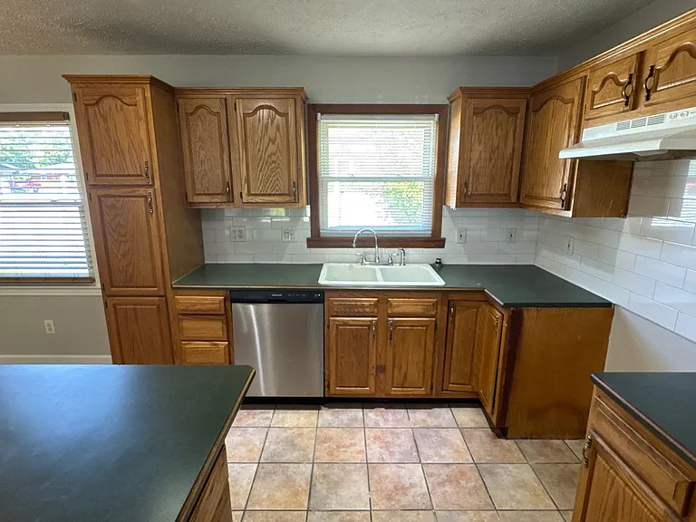 5321 Juanita Ln — Photo 25