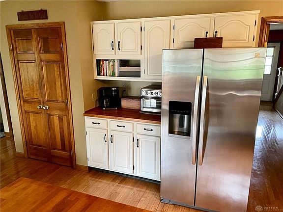 3rd image of 8791 Wildwood Pl